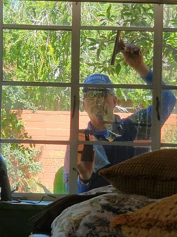 Sparkling Clean Windows in Your Neighborhood image